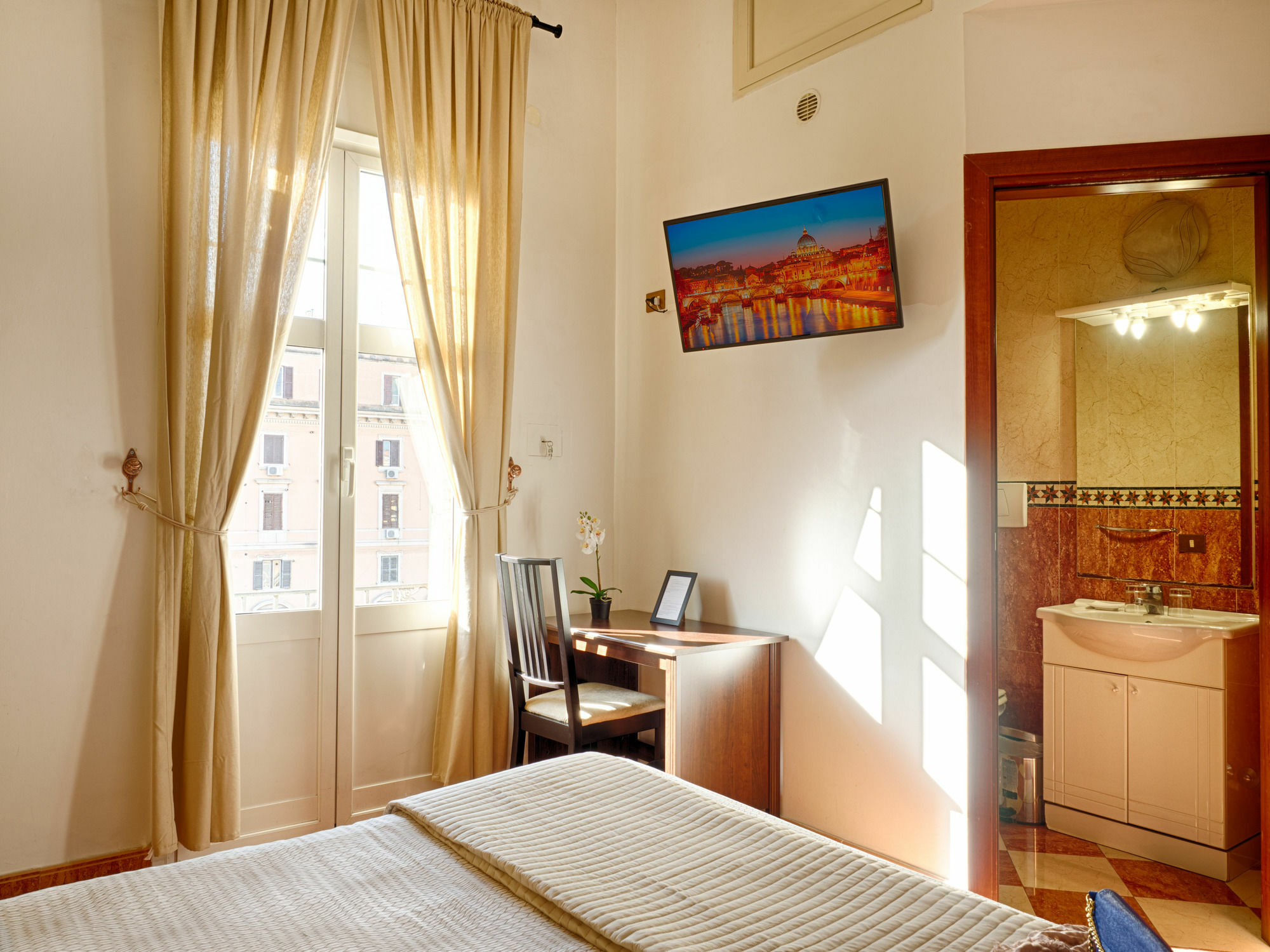 Sunny Guest House Rome Exterior photo